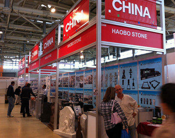  Haobo Stein besucht Expostone Ausstellung in Russland in 2015 