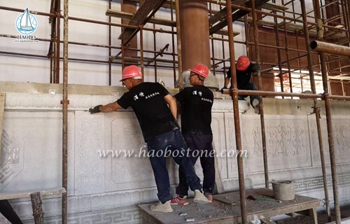 Herzlichen Glückwunsch an Haobo Stone für den Abschluss der Installation des Tempelsteinschnitzprojekts
