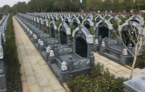 Asiatische Grabsteine Produziert von Haobo Stein. 
